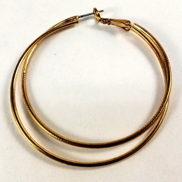 Gold tone Interconnected Double Hoop lever back latch Earrings - Picture 1 of 3